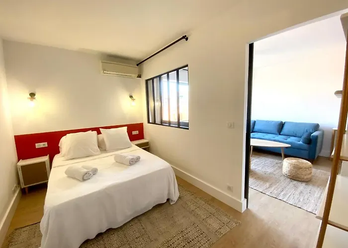 Appartement Superbe T2 Equipe Proche Centre Avec Parking